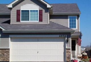 2572 Carlisle Ln, Pingree Grove, IL 60140-9018