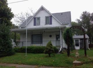 1110 Roseview Ave, Kewanee, IL 61443-2514