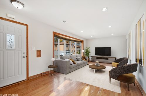 5237 Newland Ave, Chicago, IL 60638-1124