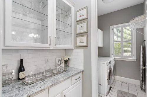 1133 Ashton Bluff Dr, Atlanta GA  30319-5399 exterior