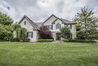 3394 Stonevista Ln, Columbus, OH 43221-4941