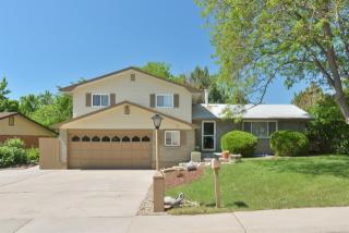 25 University Dr, Longmont, CO 80503-2237