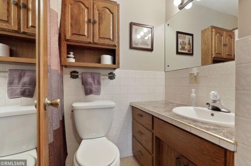 2487 13th Ave, Saint Paul MN  55109-2437 exterior