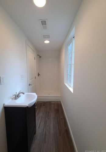 482 Prospect St, Torrington CT  06790-4909 exterior