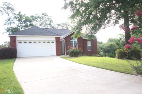 119 Silver King Ct, Bonaire, GA 31005-4482