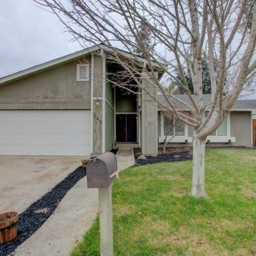 345 Wiley Ct, Turlock, CA 95382-1770