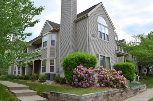 813 Porter Way, Bridgewater, NJ 08807-3538