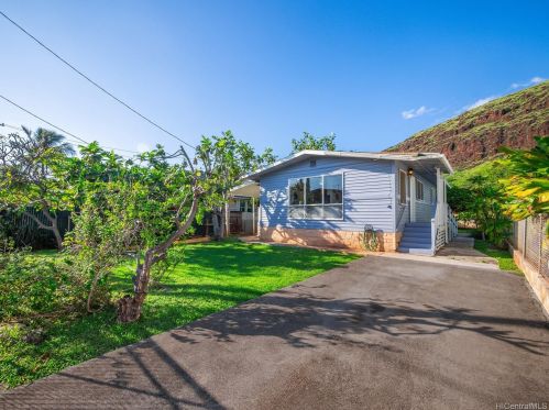 87-136 Kakalena St, Nanakuli, HI 96792