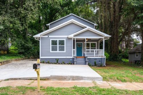 200 Claire Dr, Atlanta GA  30315-0050 exterior