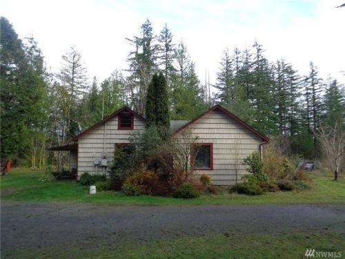 101 Washington St, Dabob, WA 98376-7511