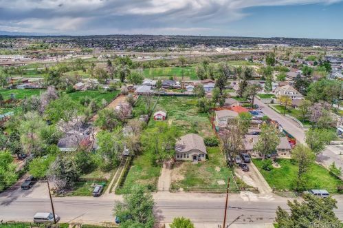 2751 55th Ave, Denver CO 80221-1615 exterior