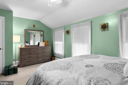 324 Walnut St, Lancaster PA  17602-2438 exterior