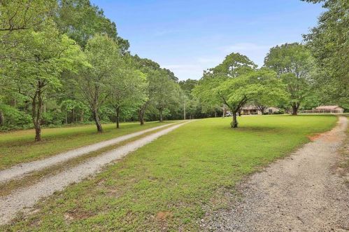 4203 Mason Creek Rd, Winston GA  30187-1558 exterior