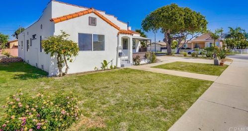 8757 Chester St, Paramount, CA 90723-4669