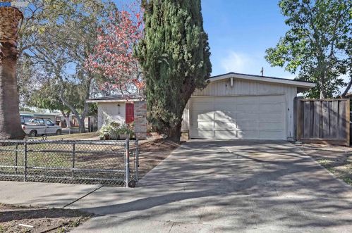 1620 Tampa Way, San Jose, CA 95122-2242