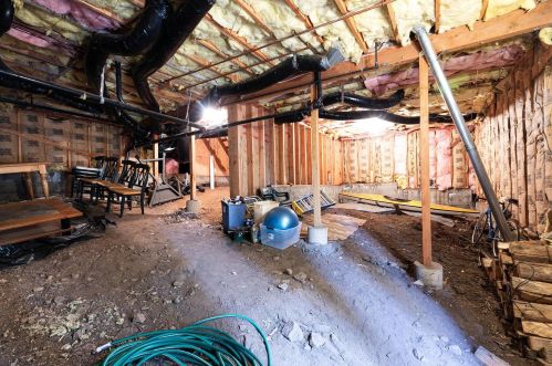 13552 Pathway Ave, Truckee CA  96161-6219 exterior
