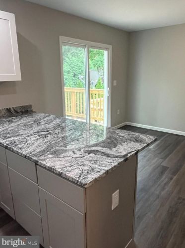 355 Crescendo Way, Silver Spring MD  20901-5020 exterior