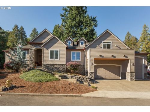 14227 Vista Ln, Portland, OR 97267-1725