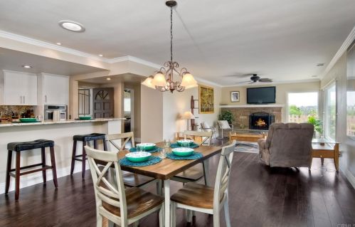 508 Morningside Pl, Vista, CA 92084-6134