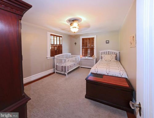 25 Roosevelt Blvd, Lancaster PA  17601-4039 exterior