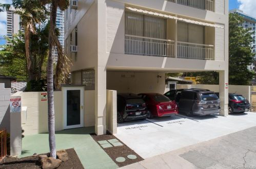 240 Liliuokalani Ave, Honolulu HI 96815-3529 exterior