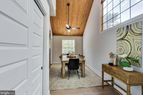 403 Dale Dr, Silver Spring MD  20910-5528 exterior