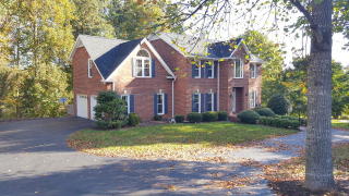 325 Burch Dr, Martinsville, VA 24112-6055