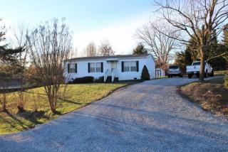 301 High Point Rd, Scruggs, VA 24121-2964