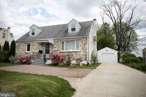 11021 Bustleton Ave, Philadelphia PA  19116-2807 exterior