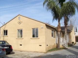 11638 Glenoaks Blvd, Los Angeles CA  91331-1068 exterior