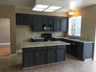 1444 Driftwood Cir, Fairfield CA  94534-3908 exterior