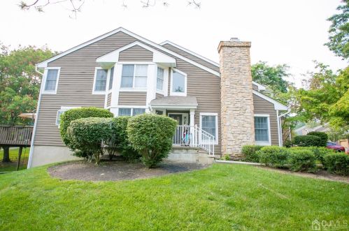 31 Countryside Dr, Princeton, NJ 08540-0094