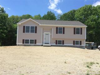 8 Brookside Dr, Plainfield, CT 06374-1100