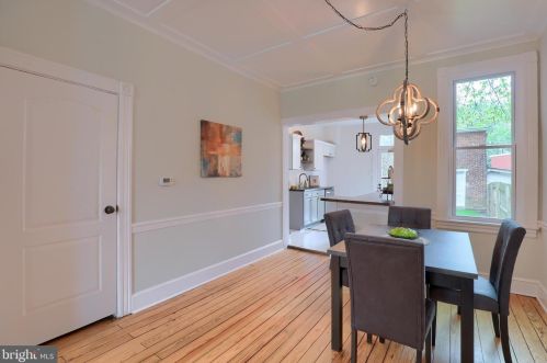513 Laurel St, Lancaster PA  17603-5638 exterior