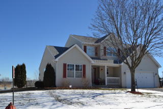 1703 Midday Dr, Beach Park, IL 60099-9243