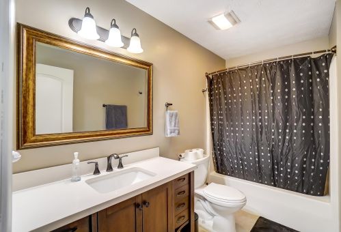 3436 Maple Grove Rd, Springfield OH  45504-4374 exterior