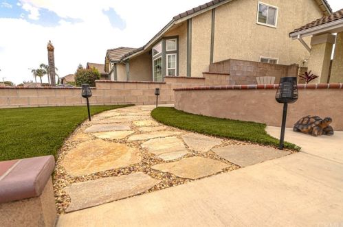 6709 Pierce Ct, Chino, CA 91710-6224
