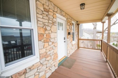 80 Madison St, Dover, NJ 07801-4912