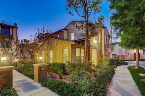 309 Tall Oak, Irvine CA  92603-0673 exterior