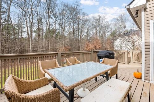 283 Palmer Ct, Jefferson GA  30549-7307 exterior