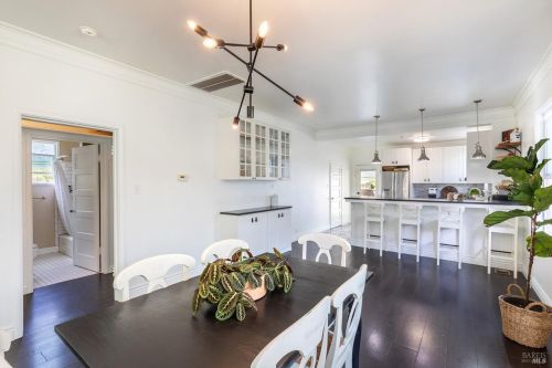 302 Scott St, Ukiah CA  95482-4320 exterior