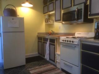 1005 Sanborn Ave, Los Angeles CA  90029-3111 exterior