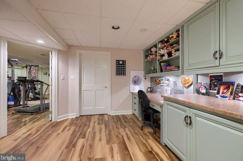 1991 Pickering Trl, Lancaster PA 17601-4972 exterior