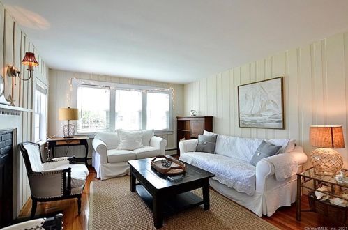 14 Mccook Pl, Niantic CT  06357-3106 exterior
