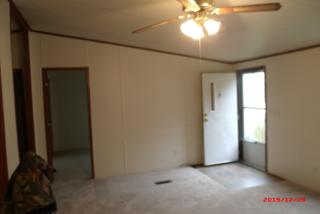 469 Fishers Branch Rd, Charleston WV  25312-6881 exterior