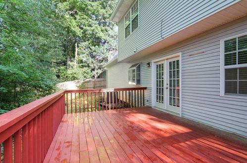 1213 Haven Brook Way, Atlanta GA  30319-2673 exterior