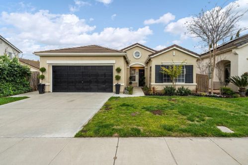 1227 Venice Way, Manteca, CA 95336-9177
