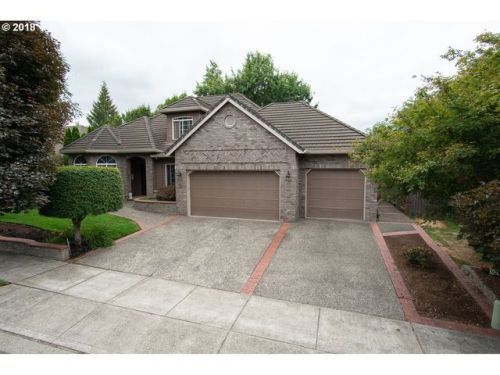 17475 108th Pl, Tualatin, OR 97062-8424