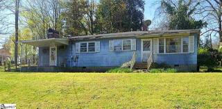 224 Park St, Campobello, SC 29322-8455