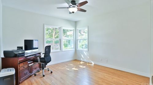 227 Western Ave, Glendale CA  91201-2829 exterior